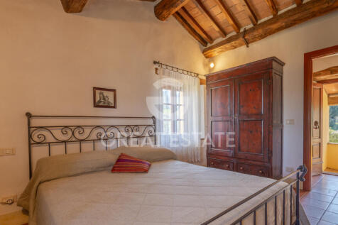 Interno