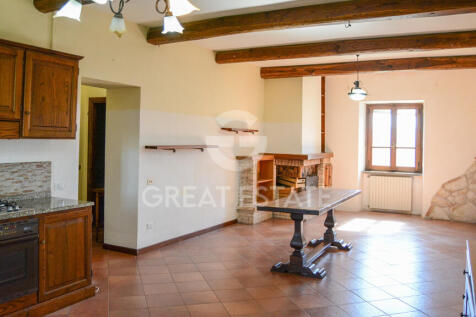 Interno
