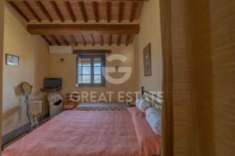 Interno