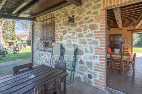 Interno