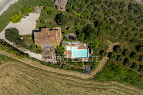 Esterno