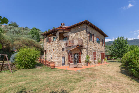 Esterno