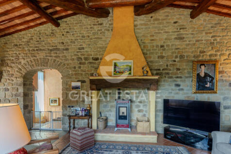 Interno