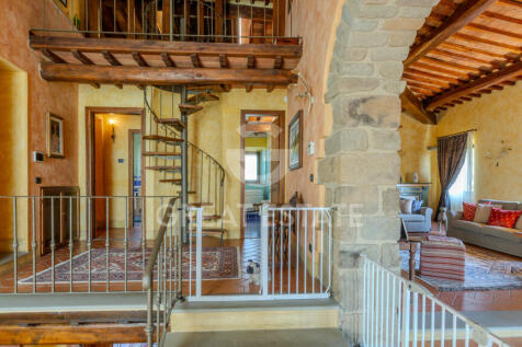 Interno