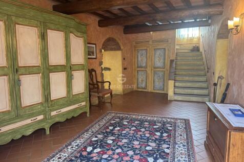 Interno