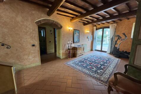 Interno