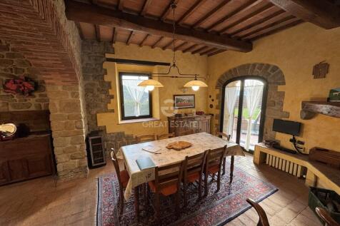 Interno