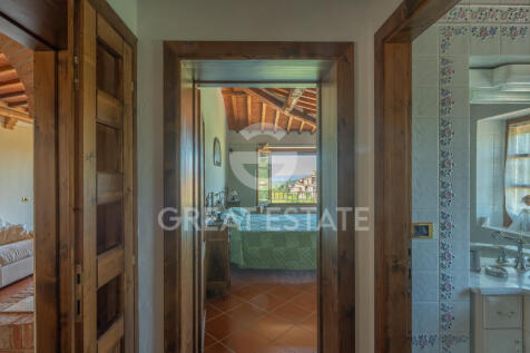 Interno