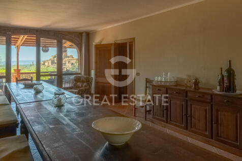 Interno