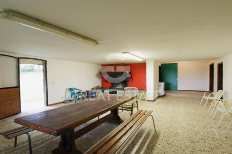 Interno