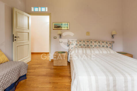 Interno