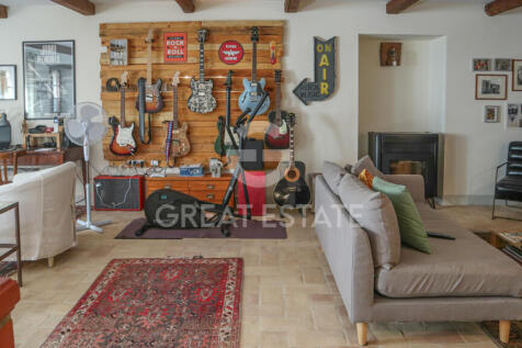 Interno