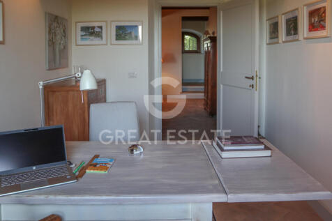 Interno