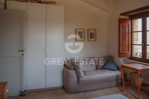 Interno