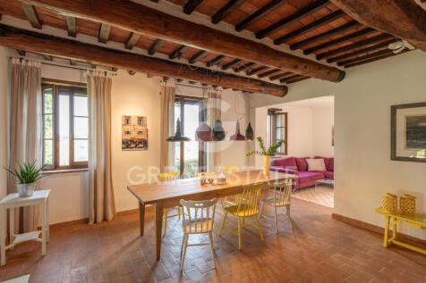 Interno