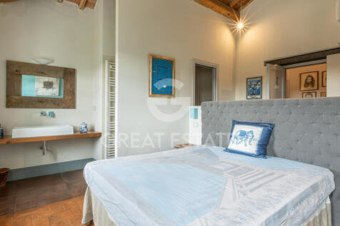 Interno