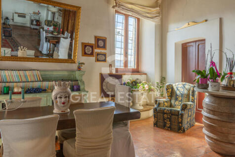 Interno