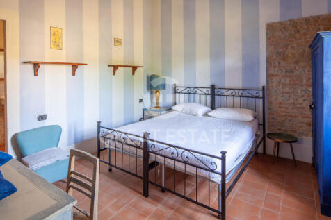 Interno