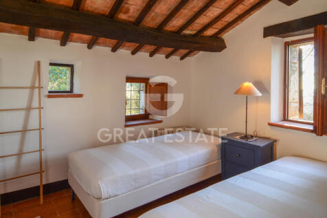 Interno
