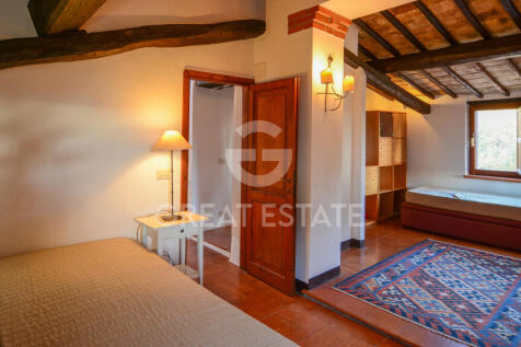 Interno