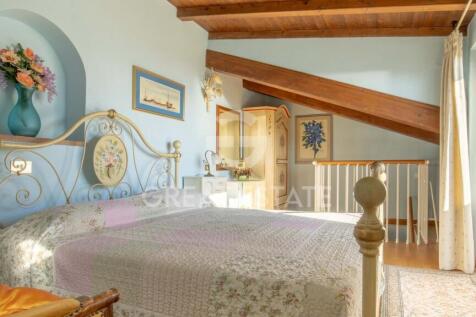Interno
