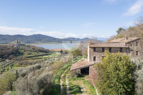 Esterno