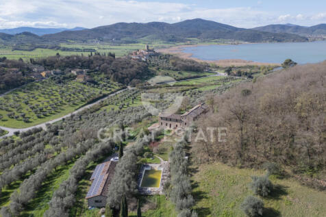 Esterno