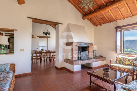 Interno