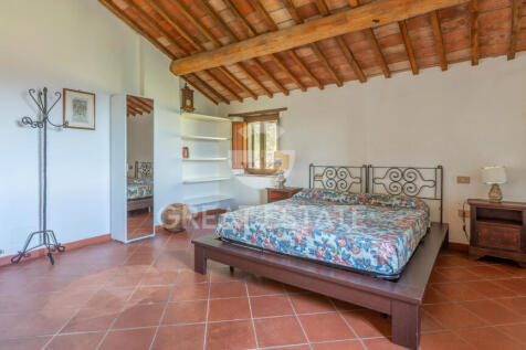 Interno