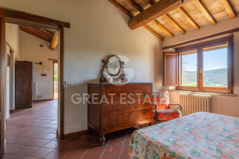 Interno