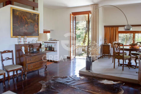 Interno