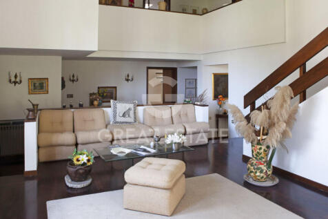 Interno