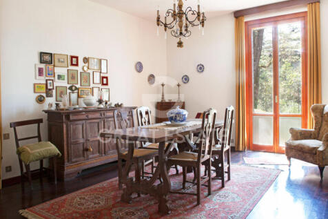 Interno