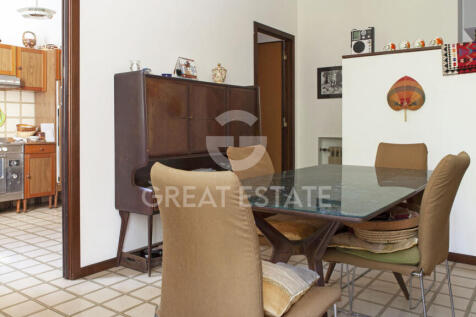 Interno