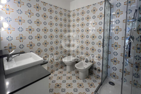 Interno