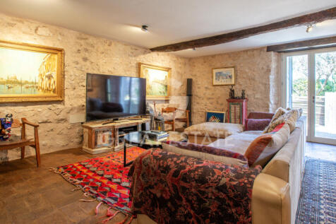 Interno