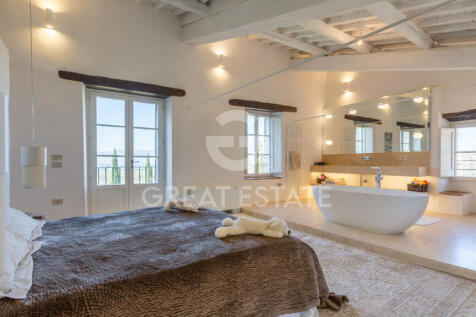 Interno