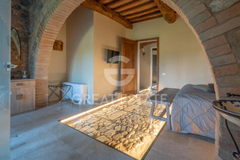 Interno