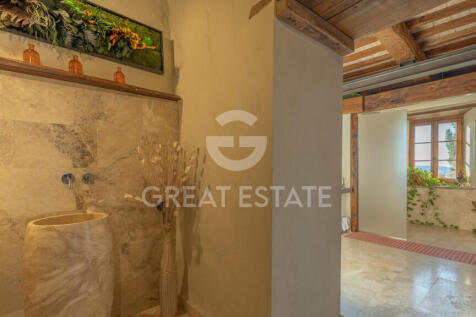 Interno