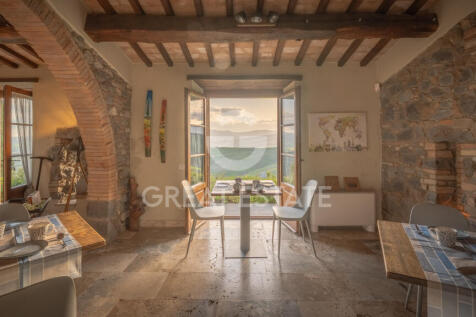 Interno