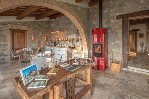 Interno