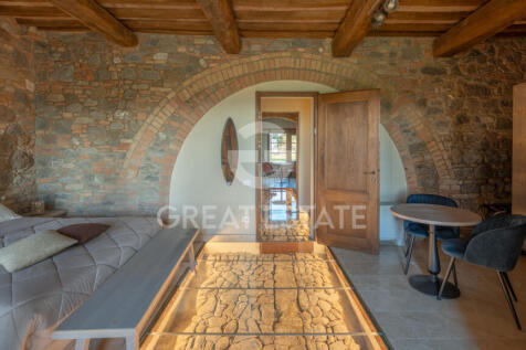 Interno