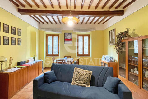 Interno