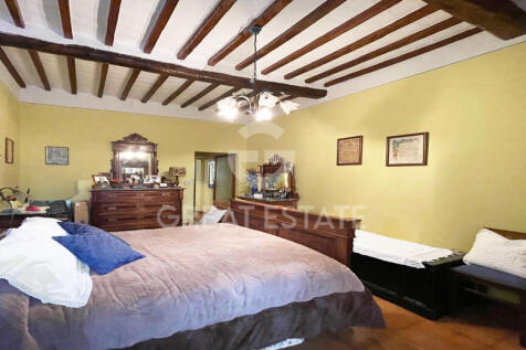 Interno
