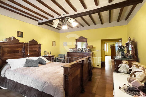 Interno