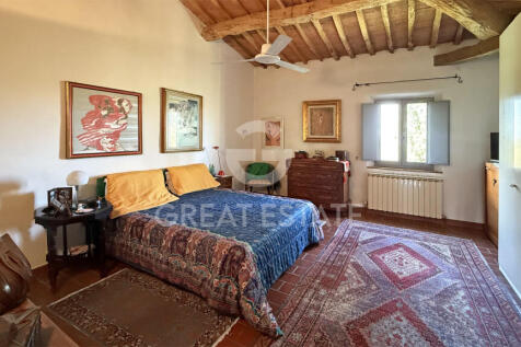 Interno