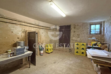 Interno
