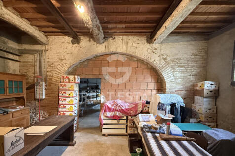 Interno