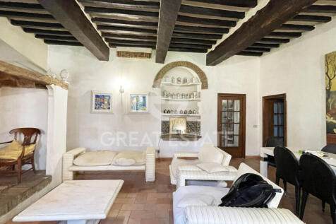 Interno