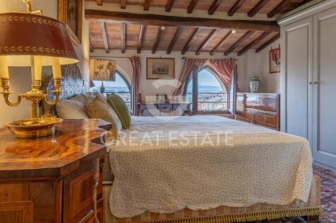 Interno
